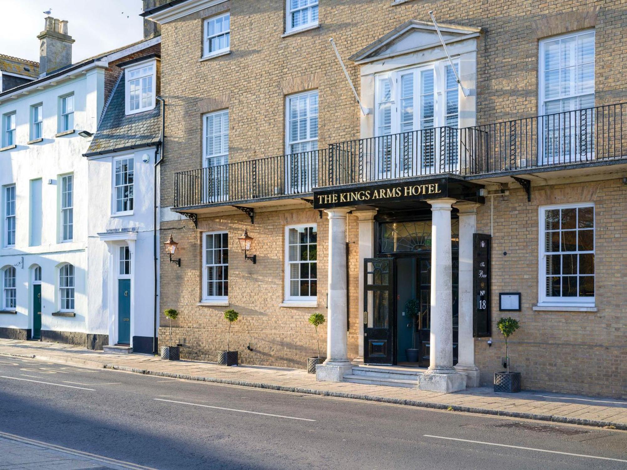 Hotel The Kings Arms Christchurch  Exterior foto